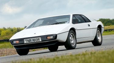 Lotus Esprit - cornering